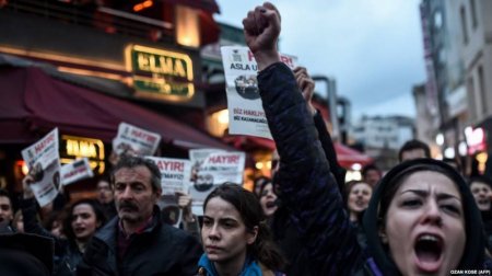 2 մլն մարդ Թուրքիայում դուրս է եկել ցույցի` Էրդողանի դեմ