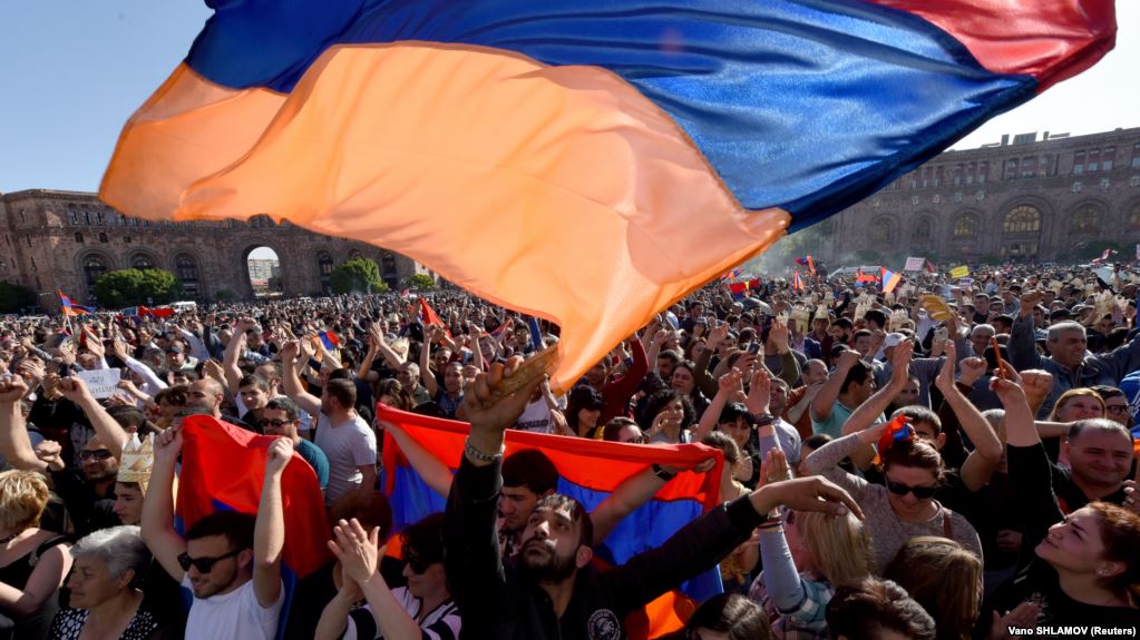 «Թավշյա հեղափոխության»դրական  կողմերը հայ հասարակության համար հայ եւ ռուս հոգեբանների տեսակետից
