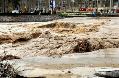 Իրանում տեղի ունեցած ջրհեղեղն ավելի քան 70 մարդու կյանք է խլել. լրատվամիջոցներ
